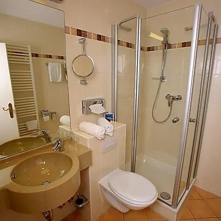 Hotel Klosterhof Zur Post 3*